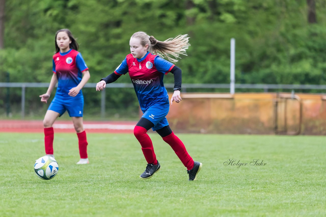 Bild 129 - wCJ VfL Pinneberg3 - St.Pauli : Ergebnis: 2:1